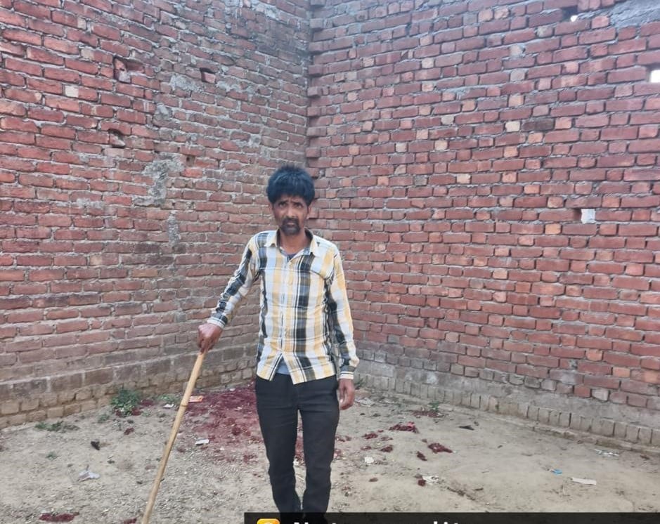 सुनीता अपने पति के साथ। सुनीता अपने पति के साथ।