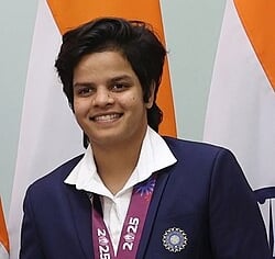 14. मनीषा यादव, फ्लाइंग ऑफिसर।