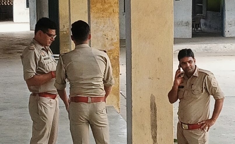 ए एस इंटर कालेज से नगर पालिका के तत्वाधान में एन सी सी कैडेट्स ने स्वच्छता रैली निकाली। (स्त्रो ए एस इंटर कालेज से नगर पालिका के तत्वाधान में एन सी सी कैडेट्स ने स्वच्छता रैली निकाली। (स्त्रो