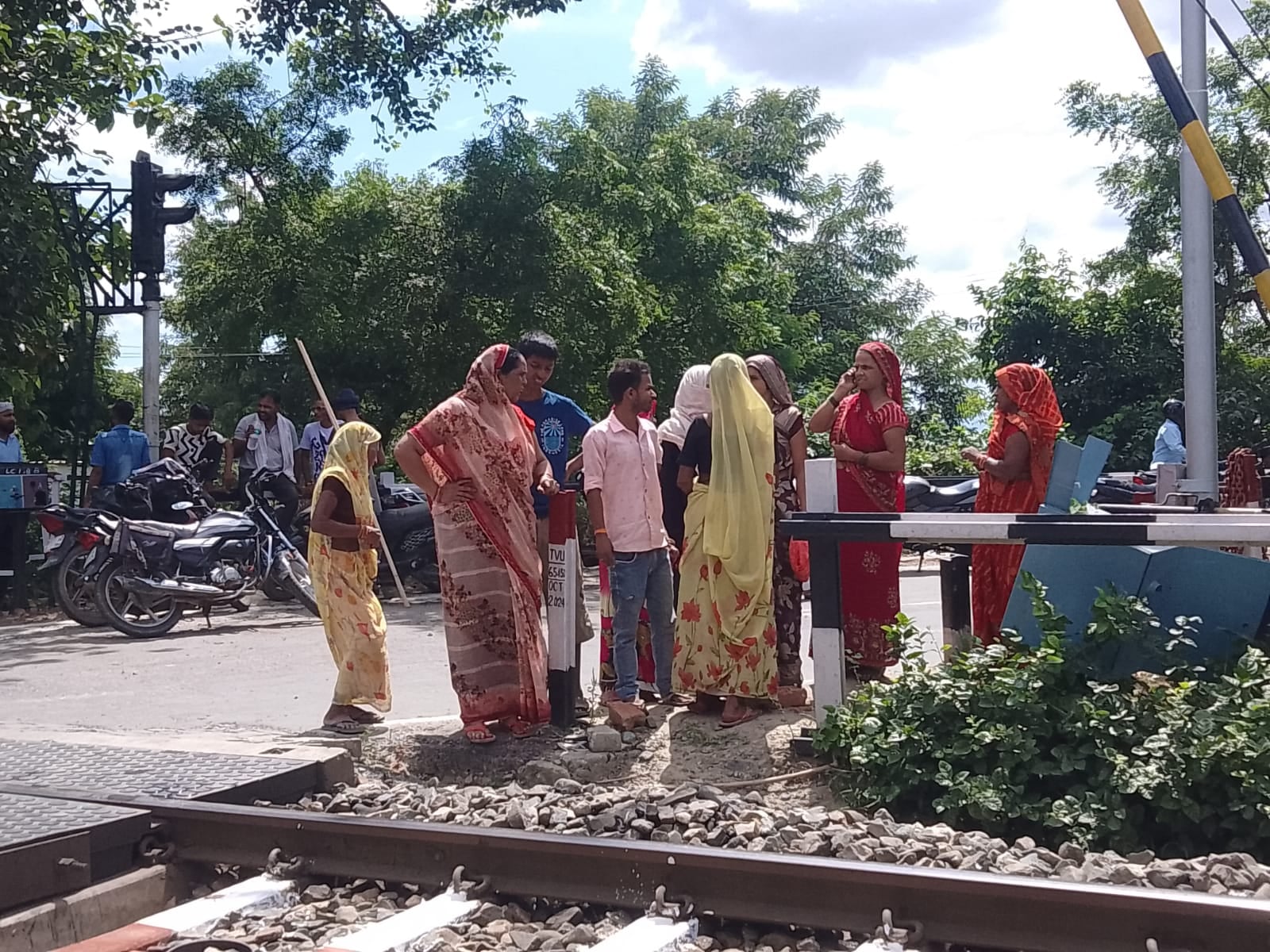 फोटो-7 निर्दोष शर्मा। फाइल फोटो फोटो-7 निर्दोष शर्मा। फाइल फोटो