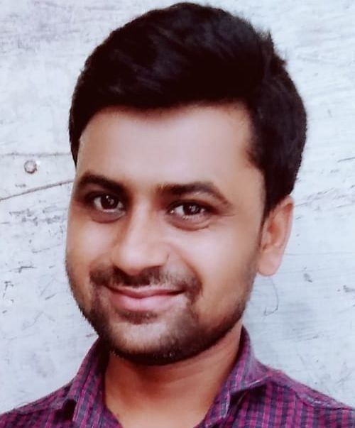फोटो-13-बलरामपुर के पेहर बाजार में स्थित खेत में गिरा गन्ना।-संवाद फोटो-13-बलरामपुर के पेहर बाजार में स्थित खेत में गिरा गन्ना।-संवाद