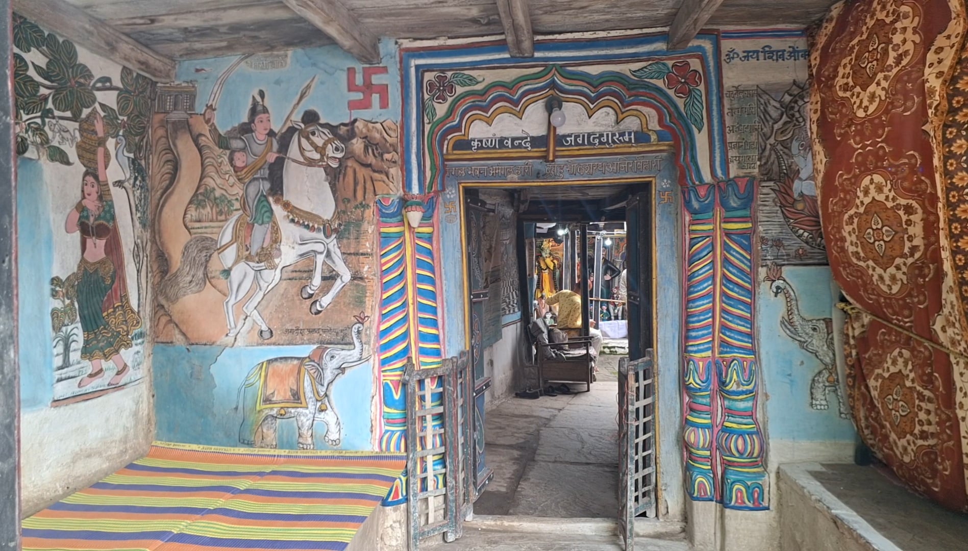 कलात्मक प्रतिमाएं