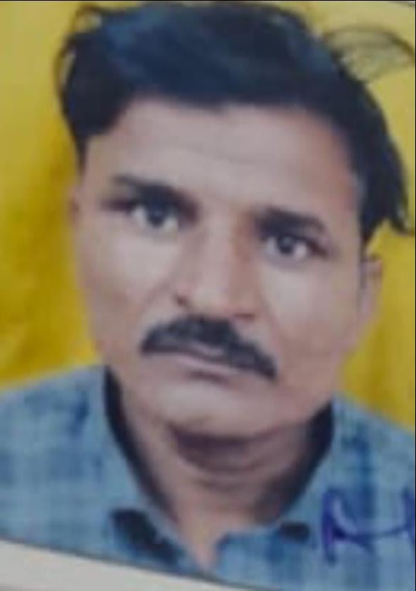 पुलिस गिरफ्त में मां-बेटी की हत्या के आरोपी। संवाद पुलिस गिरफ्त में मां-बेटी की हत्या के आरोपी। संवाद