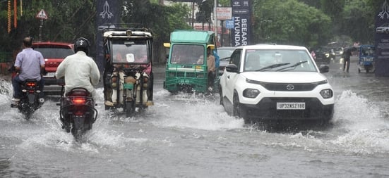 राजधानी में शनिवार को भी बारिश का सिलसिला चला। राजधानी में शनिवार को भी बारिश का सिलसिला चला।