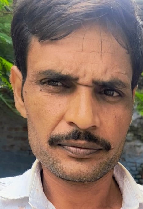 हनुमत धाम मंदिर परिसर में भरा खन्नौत नदी का पानी। संवाद