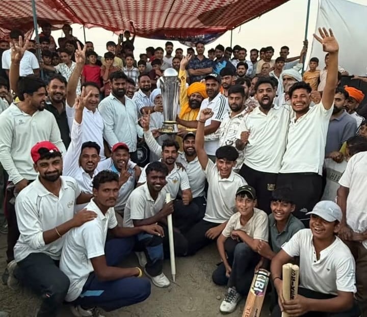 प्रतियोगिता में हिस्सा लेते हुए खिलाड़ी। प्रतियोगिता में हिस्सा लेते हुए खिलाड़ी।