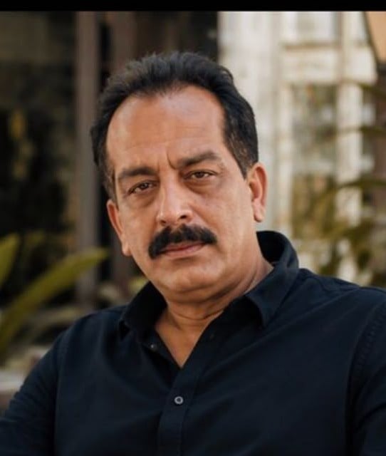 सोलन शहर के पुराने बस अड्डे पर ऑटो स्टैंड के पास खस्ता हालत में पड़ी नाली पर लगी जाली। संवाद सोलन शहर के पुराने बस अड्डे पर ऑटो स्टैंड के पास खस्ता हालत में पड़ी नाली पर लगी जाली। संवाद
