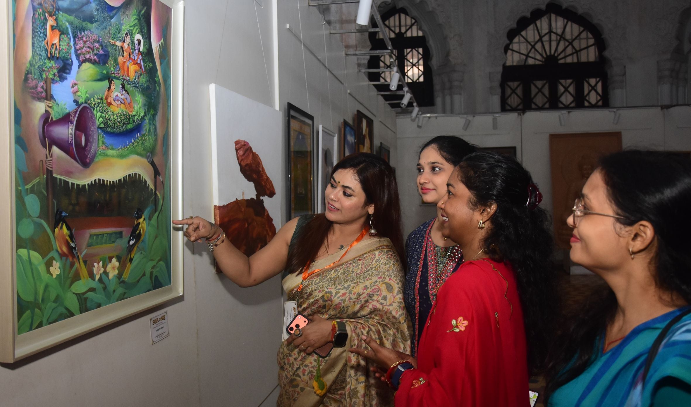 धम्म स्थली कॉफी टेबल बुक को प्री-लॉन्च करतीं श्रीलंका की उच्चायुक्त प्रदीपा महिशिनी कोलोने। धम्म स्थली कॉफी टेबल बुक को प्री-लॉन्च करतीं श्रीलंका की उच्चायुक्त प्रदीपा महिशिनी कोलोने।