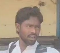 एआरटीओ कार्यालय पहुंचे बस यूनियन के कई संगठनों के पदाधिकारी। संवाद एआरटीओ कार्यालय पहुंचे बस यूनियन के कई संगठनों के पदाधिकारी। संवाद