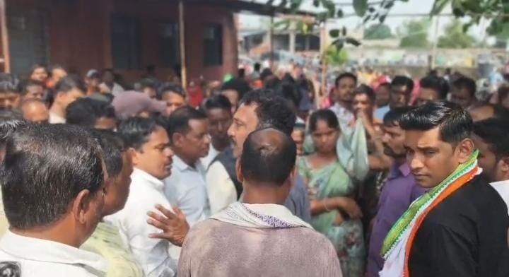 अस्थाई स्वास्थ्य केंद्र हरदीबाजार में महिला की संदिग्ध मौत
