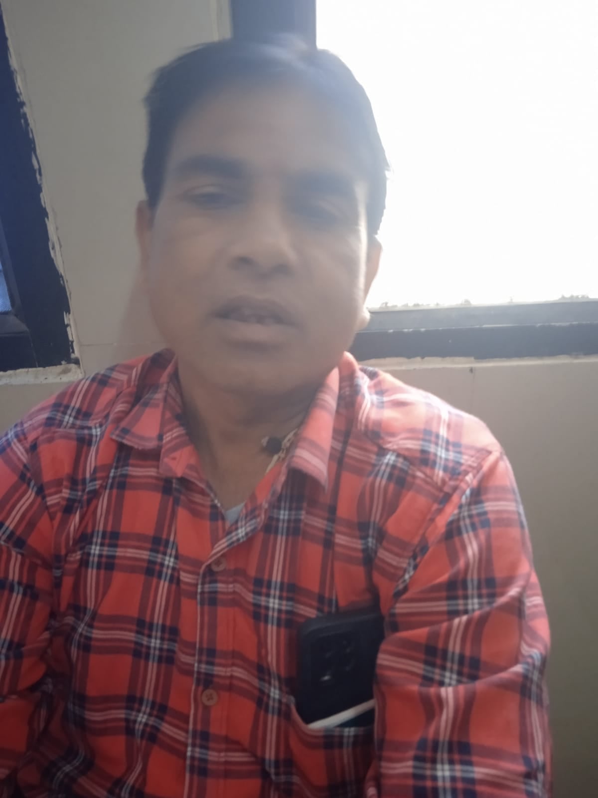 फोटो 24: जिला अस्पताल में डायलिसिस करवाते मरीज। संवाद