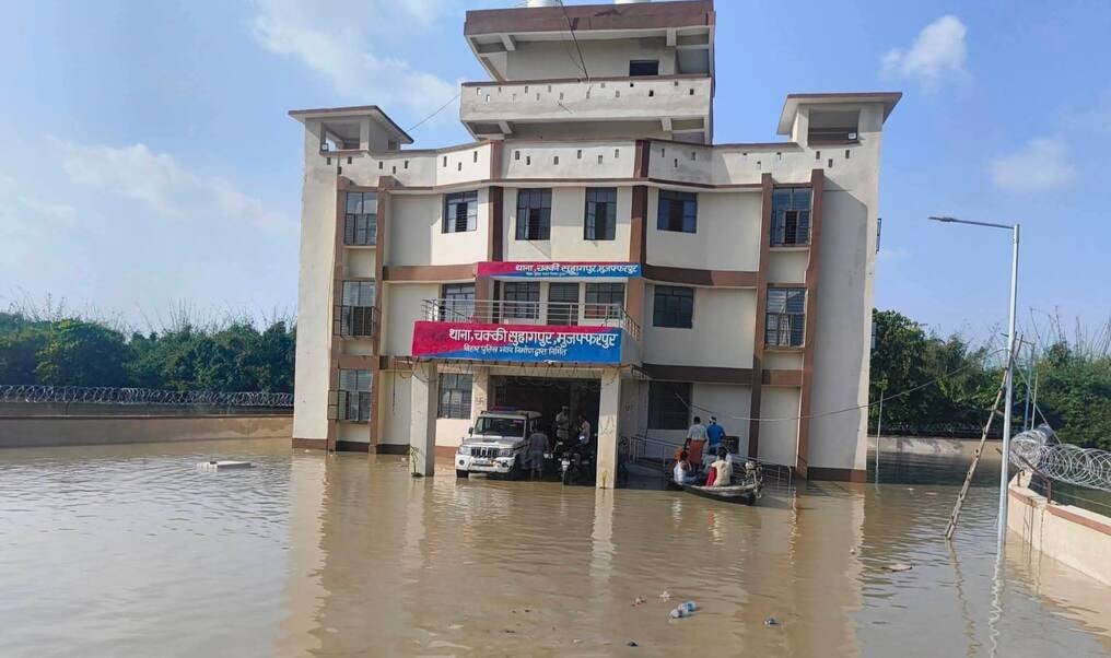 गंडक नदी का कहर जारी गंडक नदी का कहर जारी