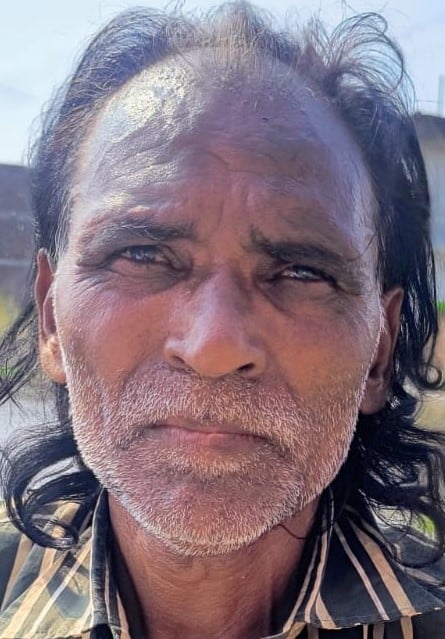 हनुमतधाम मंदिर परिसर में भरा खन्नौत नदी का पानी श्रद्धालुओं के लिए आना-जाना बंद कर डाल दिए गए त हनुमतधाम मंदिर परिसर में भरा खन्नौत नदी का पानी श्रद्धालुओं के लिए आना-जाना बंद कर डाल दिए गए त
