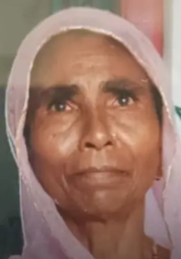 हत्या की जानकारी के बाद मौके पर पहुंची पुलिस। हत्या की जानकारी के बाद मौके पर पहुंची पुलिस।