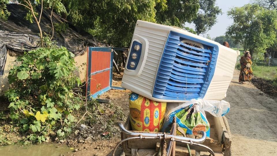 इटौंजा के गांवों में बाढ़।