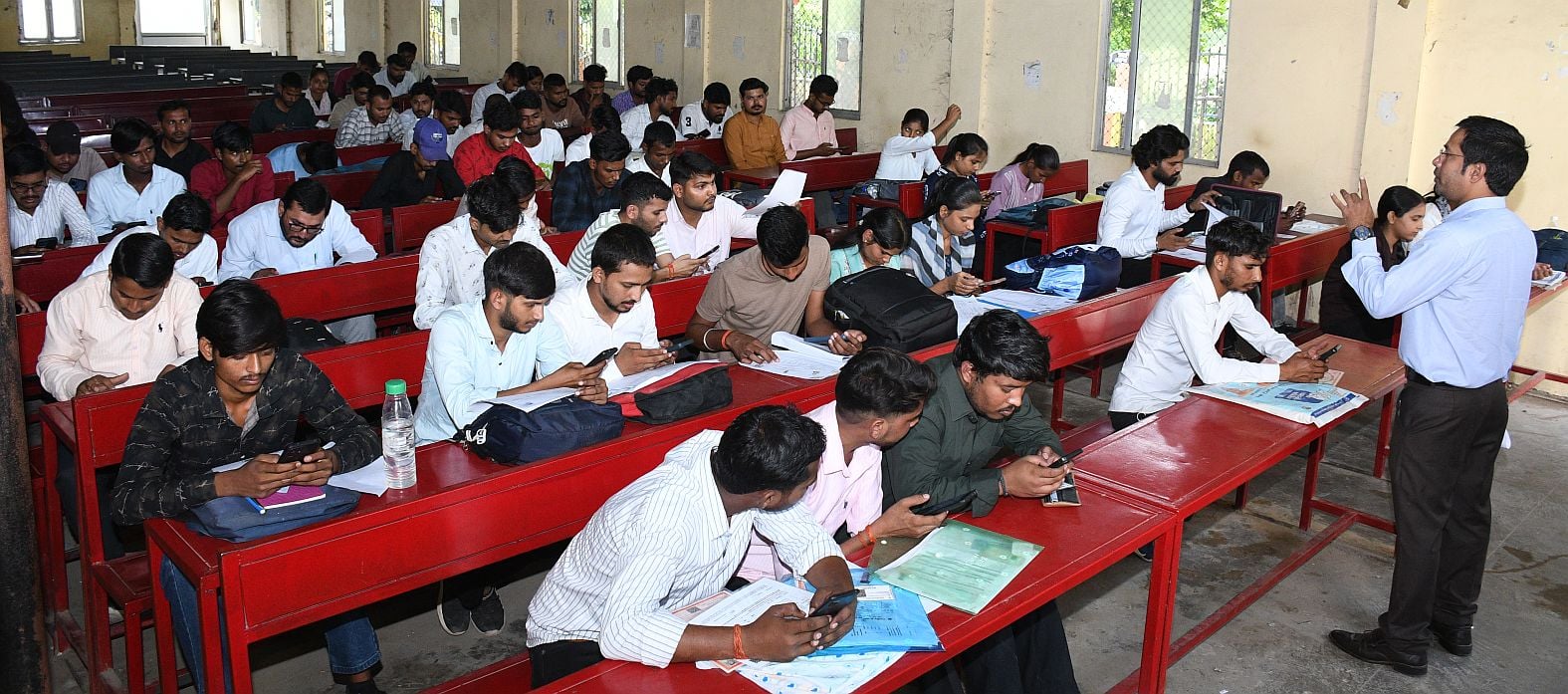  मुख्यमंत्री मिशन रोजगार योजना के तहत रोजगार मेले का आयोजन किया गया।