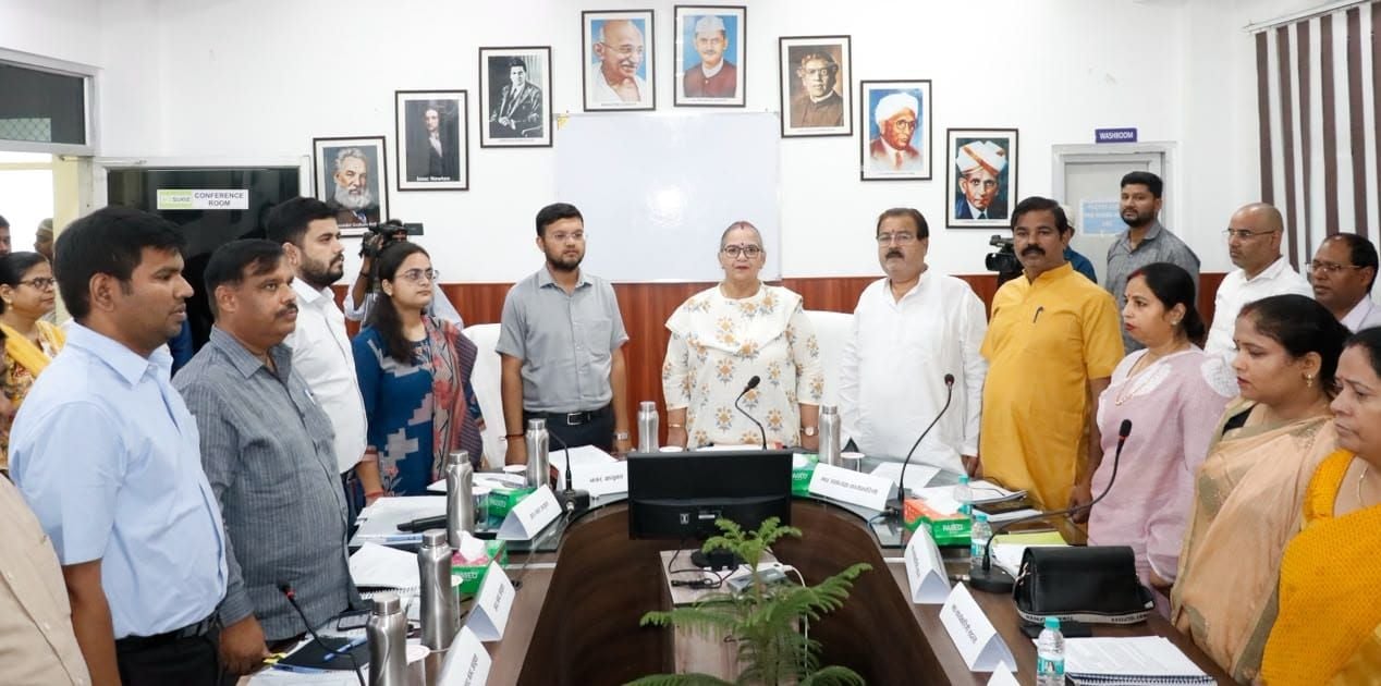 नगर निगम कार्यकारिणी की बैठक में लिए गए अहम फैसले। नगर निगम कार्यकारिणी की बैठक में लिए गए अहम फैसले।