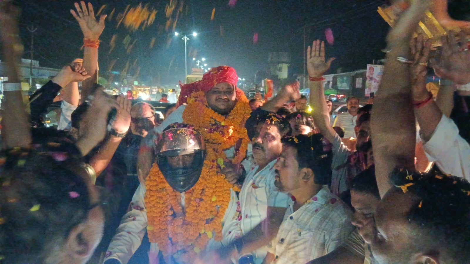 सेवा संकल्प यात्रा का स्वागत करतीं महानगर अध्यक्ष शिल्पी गुप्ता। स्रोत: सूचना विभाग सेवा संकल्प यात्रा का स्वागत करतीं महानगर अध्यक्ष शिल्पी गुप्ता। स्रोत: सूचना विभाग