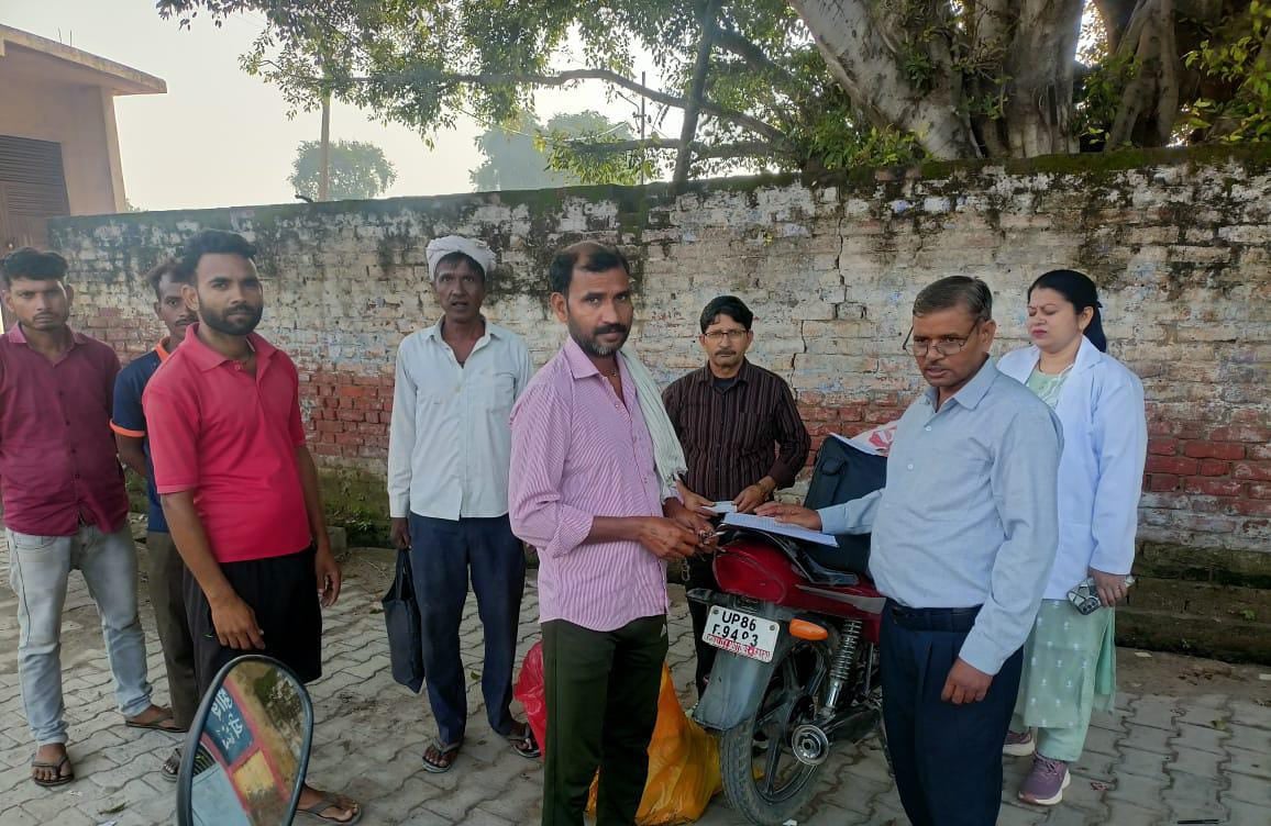 शहर के मेहता पार्क मजदूर अड्डे पर नहीं लगाया गया स्वास्थ्य शिविर। संवाद शहर के मेहता पार्क मजदूर अड्डे पर नहीं लगाया गया स्वास्थ्य शिविर। संवाद