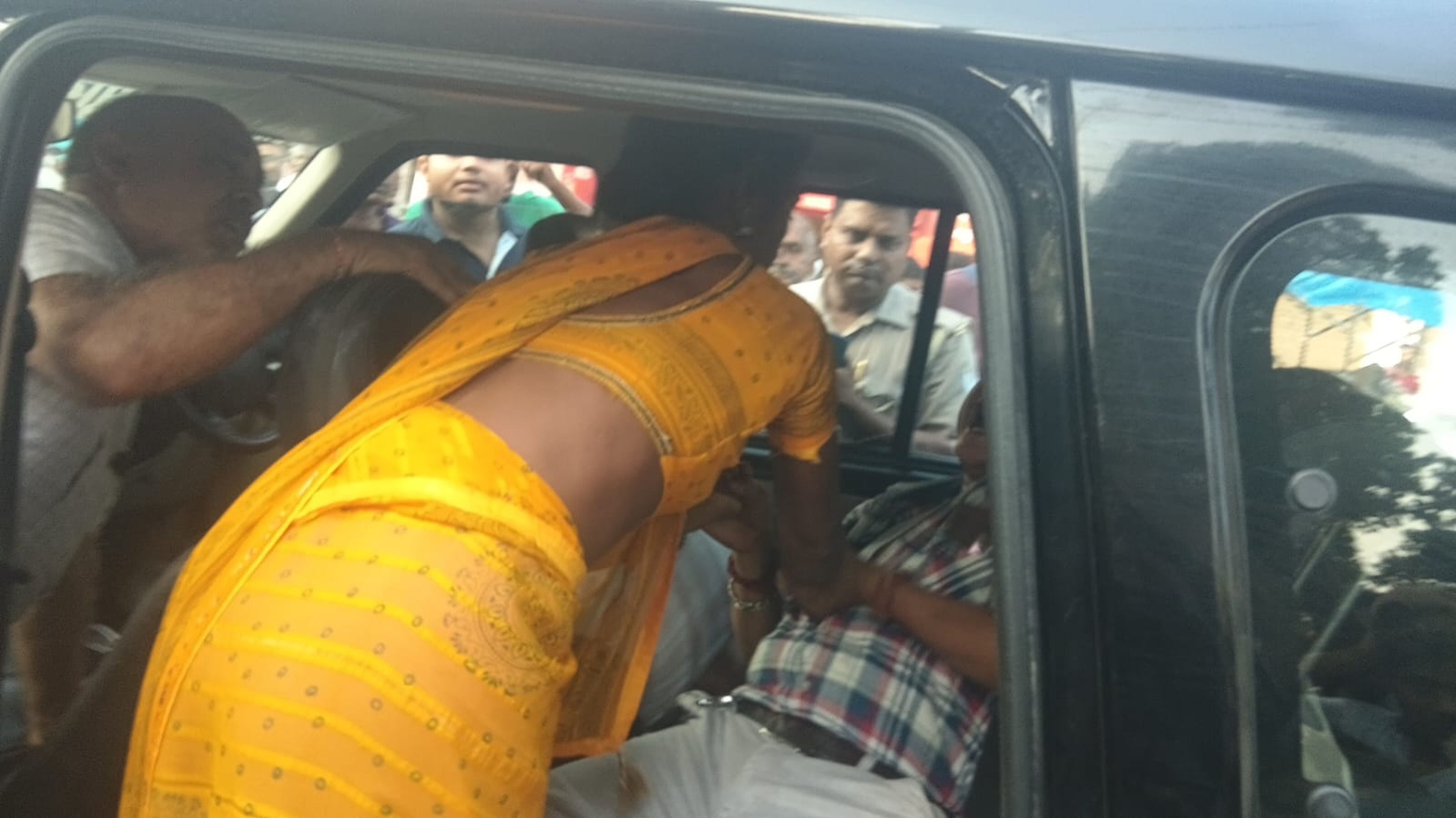 अस्पताल को सील किया। अस्पताल को सील किया।