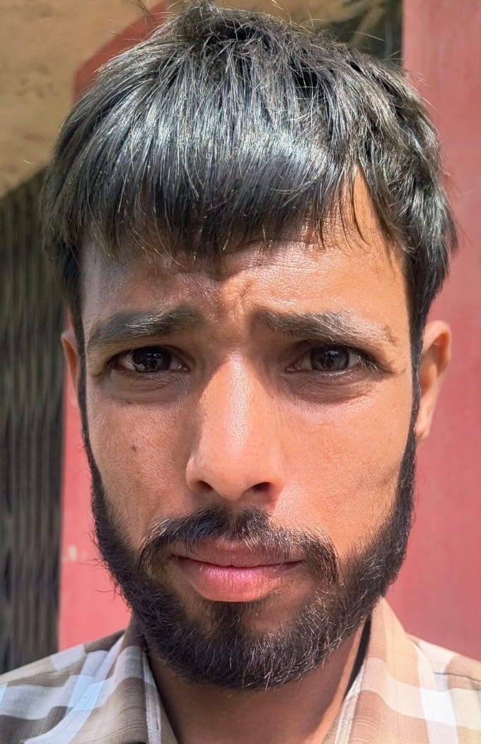 फरियादी, सावित्री।