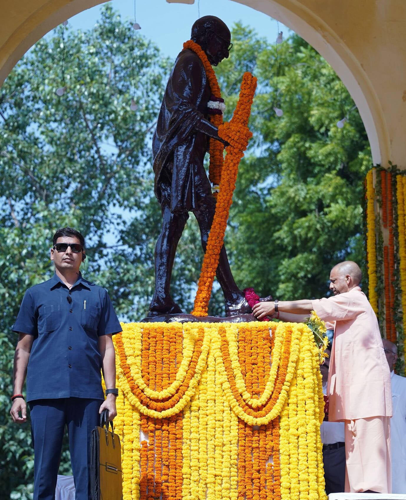 राष्ट्रपिता महात्मा गांधी व पूर्व प्रधानमंत्री लाल बहादुर शास्त्री की जयंती पर जगह-जगह हुए आयोज राष्ट्रपिता महात्मा गांधी व पूर्व प्रधानमंत्री लाल बहादुर शास्त्री की जयंती पर जगह-जगह हुए आयोज