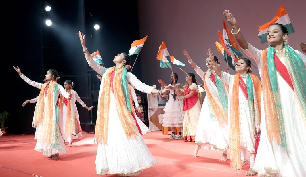 सेवा की अनकही कहानियां मंच पर हुईं जीवंत