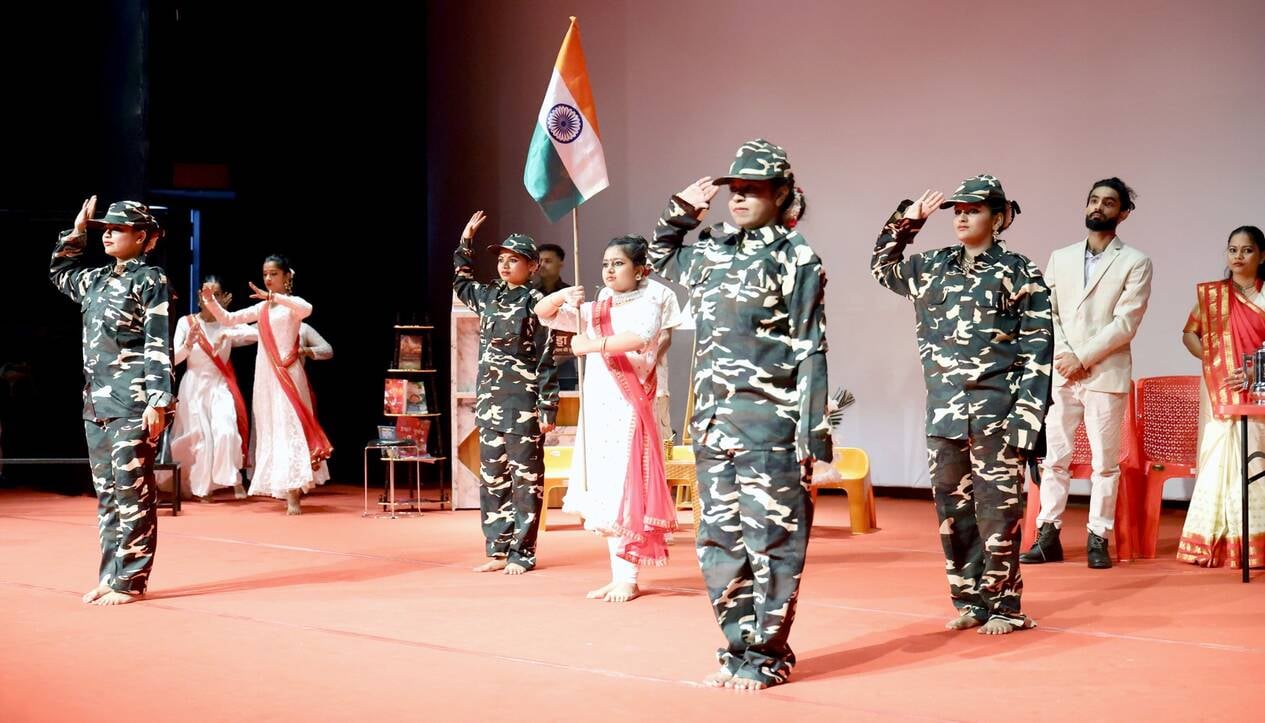 सेवा की अनकही कहानियां मंच पर हुईं जीवंत