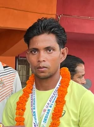 अफरोज बाबू। अफरोज बाबू।