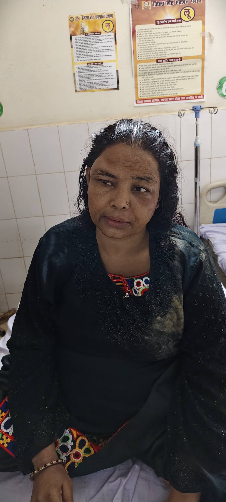 फतेहाबाद फोटो।घायल मां बेटा सीएचसी में भर्ती फतेहाबाद फोटो।घायल मां बेटा सीएचसी में भर्ती
