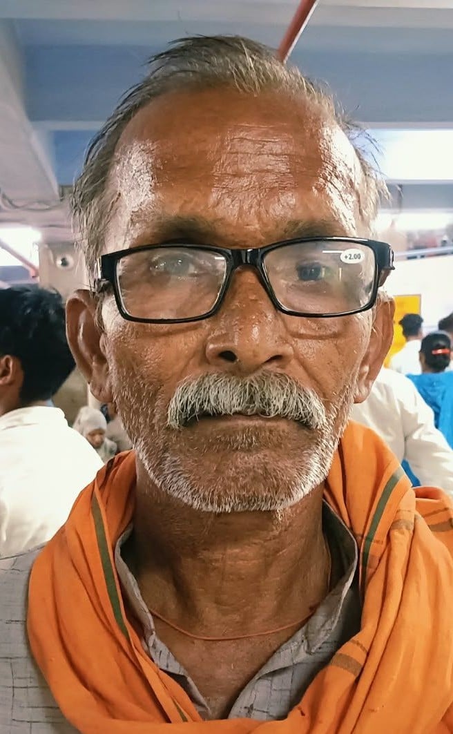 मुन्नी। संवाद मुन्नी। संवाद