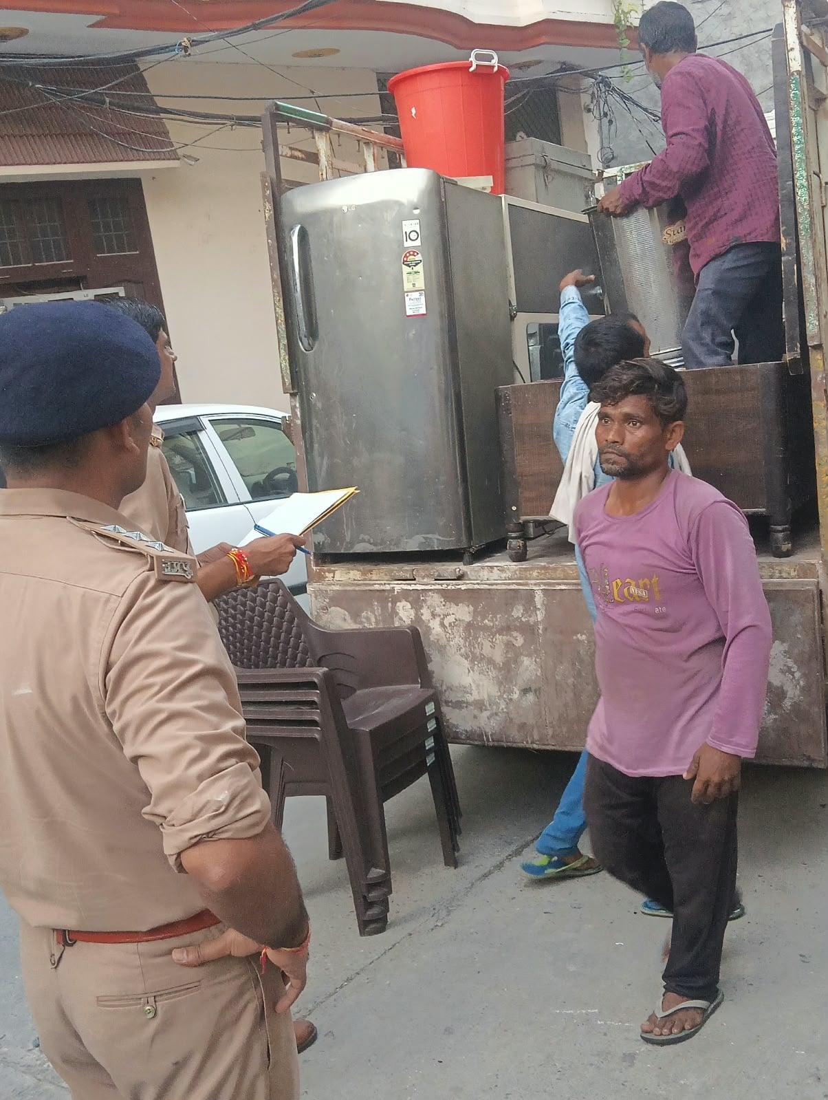 अंकित हत्याकांड के आरोपियों के घर से कुर्क किया गया सामान। स्रोत पुलिस विभाग अंकित हत्याकांड के आरोपियों के घर से कुर्क किया गया सामान। स्रोत पुलिस विभाग