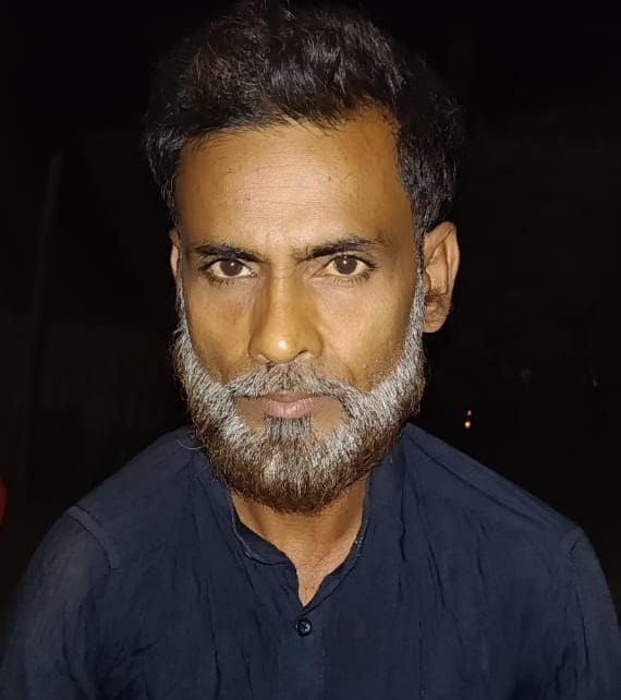 जिला अस्पताल में भर्ती घायल अफसाना व मृतक सानिया व मन्नान।