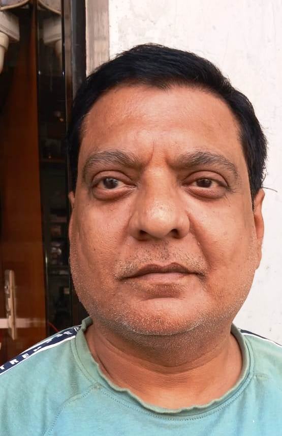 फोटो 13 कासगंज गली पचौरियान के नुक्कड का झुका पोल। स्रोत: संवाद फोटो 13 कासगंज गली पचौरियान के नुक्कड का झुका पोल। स्रोत: संवाद