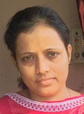 लोधीपुर में एकत्र गंदे पानी और कूड़े के पास खड़े बच्चे। संवाद लोधीपुर में एकत्र गंदे पानी और कूड़े के पास खड़े बच्चे। संवाद