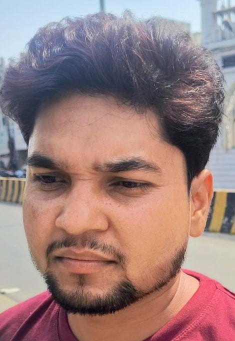 लोधीपुर में एकत्र गंदे पानी और कूड़े के पास खड़े बच्चे। संवाद लोधीपुर में एकत्र गंदे पानी और कूड़े के पास खड़े बच्चे। संवाद