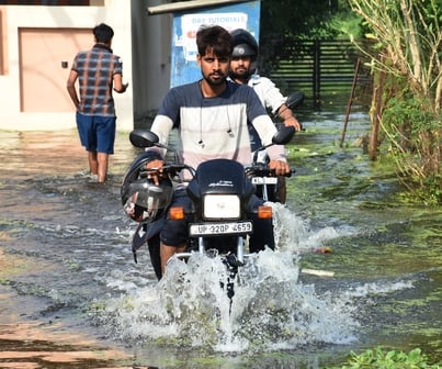 बाढ़ से बढ़ी परेशानी।