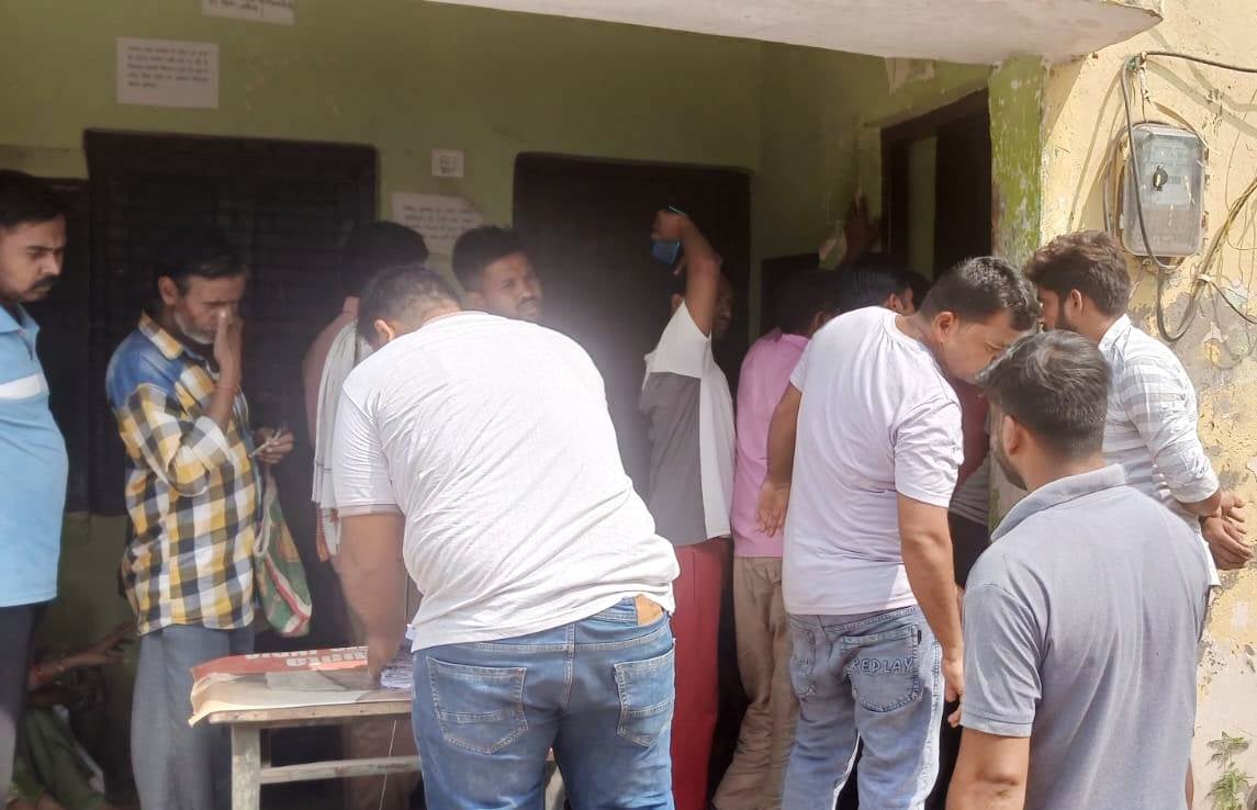 फोटो 02 मुकेश, किसान,स्रोत: संवाद फोटो 02 मुकेश, किसान,स्रोत: संवाद