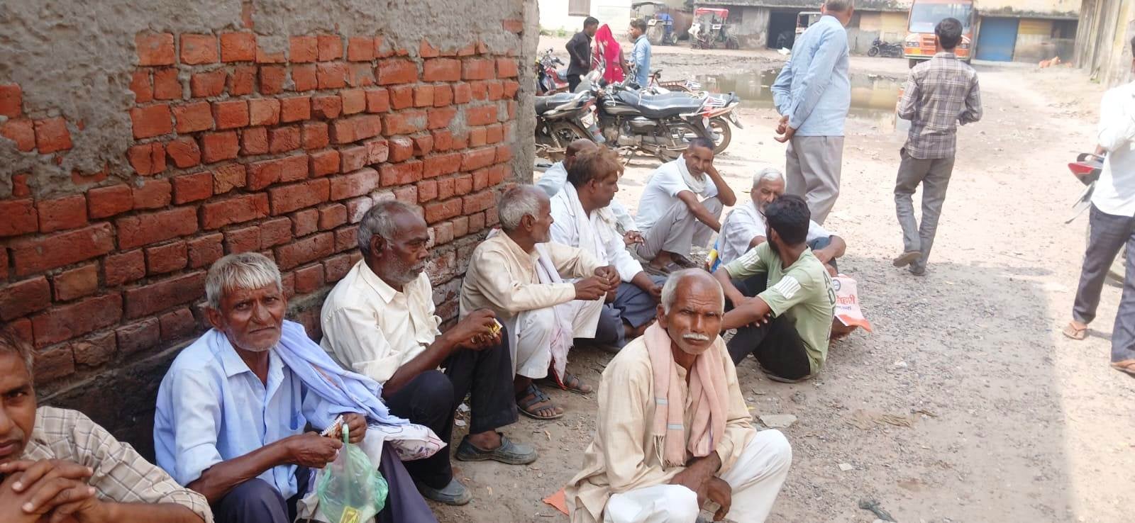 फोटो 02 मुकेश, किसान,स्रोत: संवाद फोटो 02 मुकेश, किसान,स्रोत: संवाद