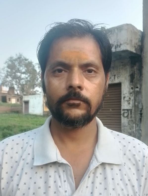 फोटो 17- तीर्थनगरी में बंदरों को पकड़ने को हस्ताक्षर अभियान चलाते सभासद। स्रोत स्वयं फोटो 17- तीर्थनगरी में बंदरों को पकड़ने को हस्ताक्षर अभियान चलाते सभासद। स्रोत स्वयं