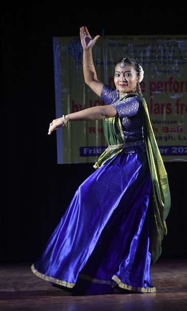 राय उमानाथ बली प्रेक्षागृह में आयोजित कार्यक्रम राय उमानाथ बली प्रेक्षागृह में आयोजित कार्यक्रम