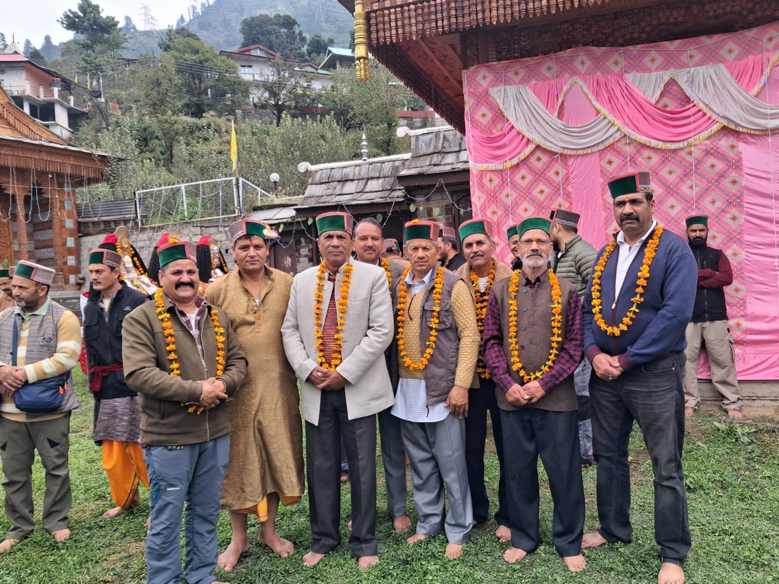 बोंडा में जलयात्रा के साथ शुरू हुआ श्रीमद देवी भागवत कथा महापुराण। संवाद बोंडा में जलयात्रा के साथ शुरू हुआ श्रीमद देवी भागवत कथा महापुराण। संवाद