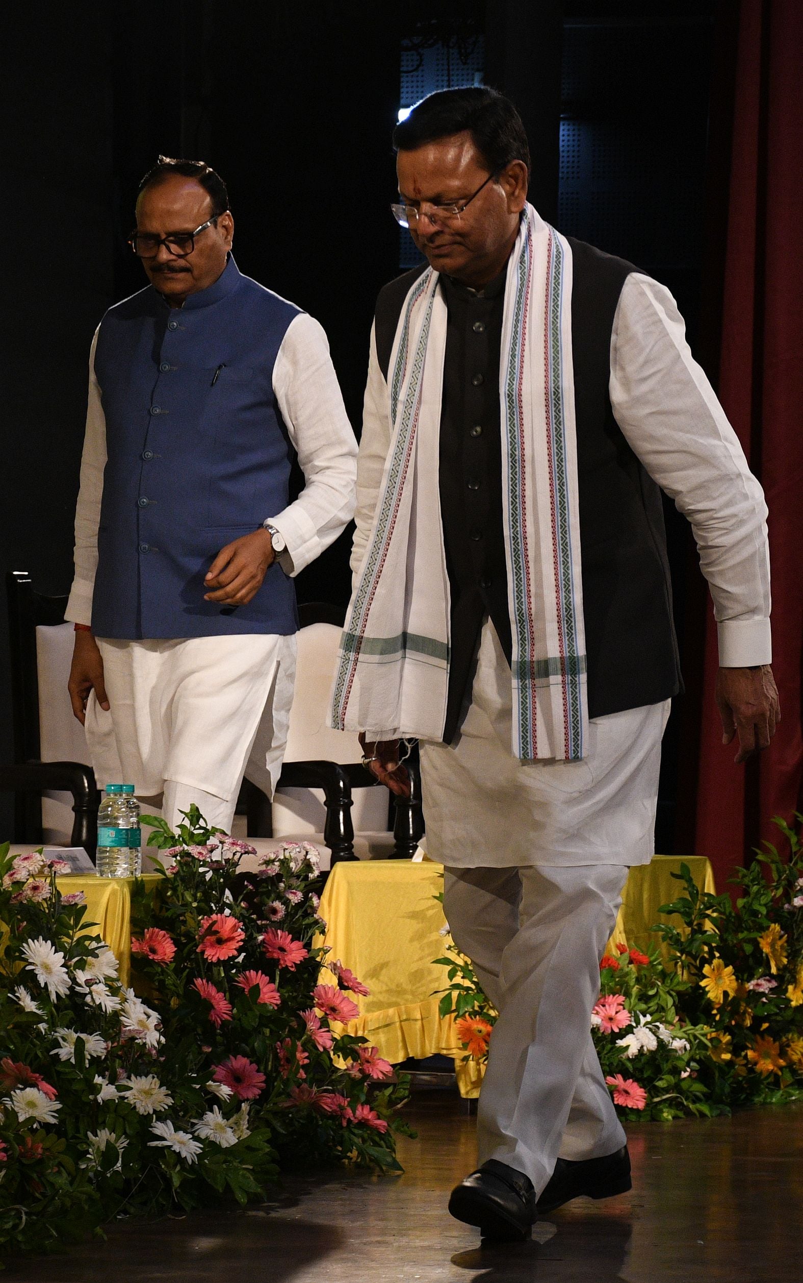गोमती नगर स्थित संगीत नाटक अकादमी में नौवें पूर्वांचल माटी महोत्सव गोमती नगर स्थित संगीत नाटक अकादमी में नौवें पूर्वांचल माटी महोत्सव