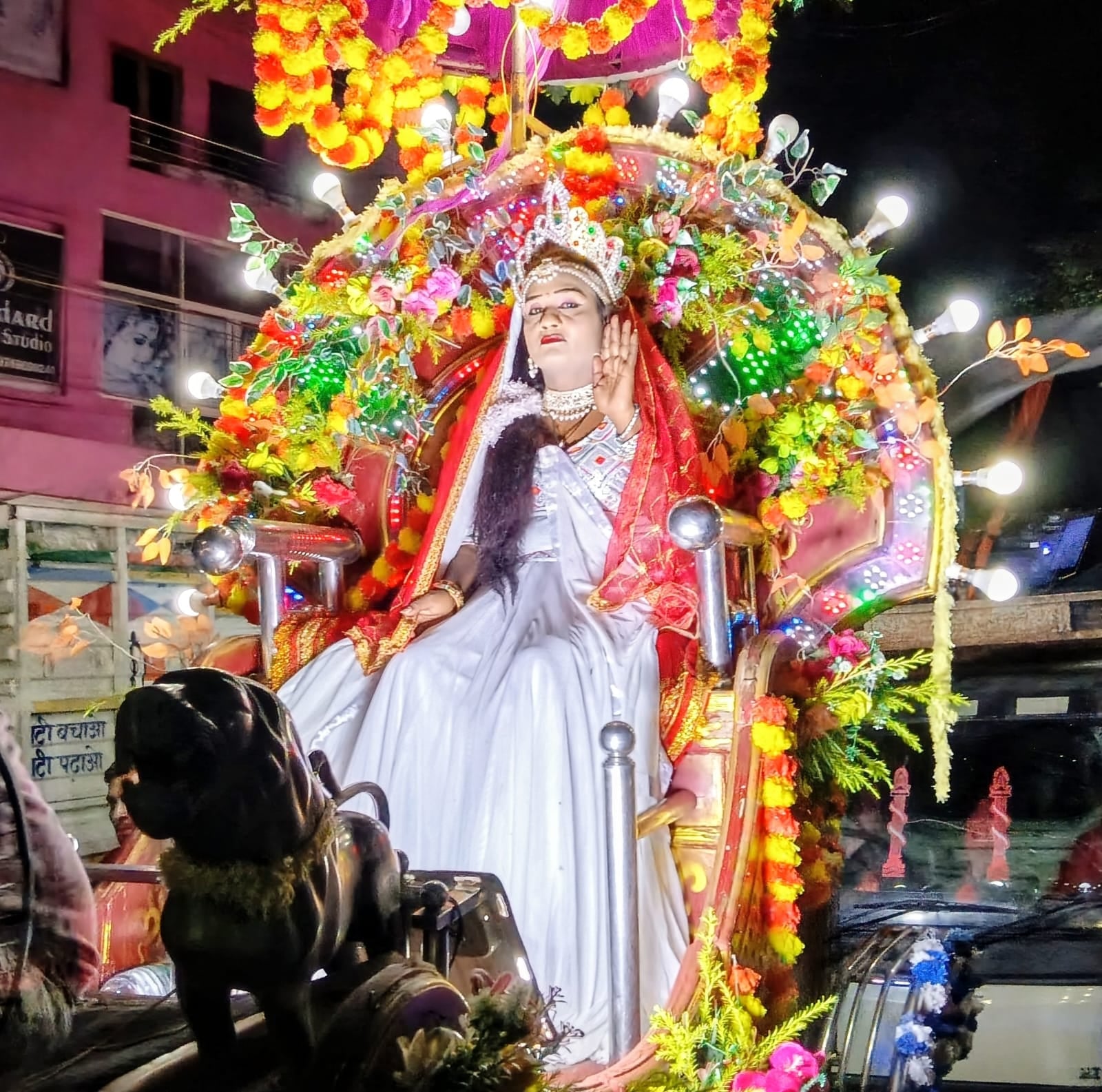 राम बारात शोभायात्रा में झांकी। (मवाना) राम बारात शोभायात्रा में झांकी। (मवाना)