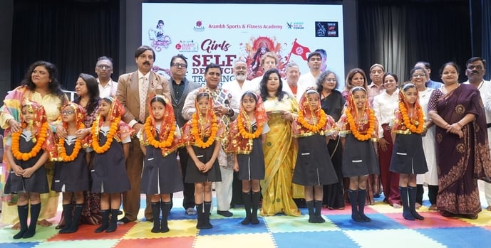 सिटी मांटेसरी स्कूल राजाजीपुरम प्रथम कैंपस में छात्राओं के लिए आत्मरक्षा प्रशिक्षण कार्यक्रम शन