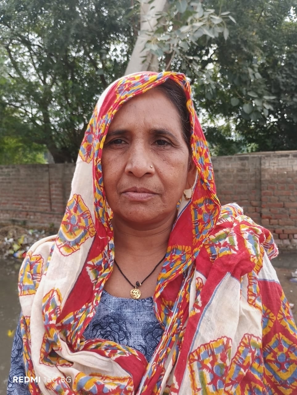 दौलताबाद के पीएससी के पास गली में भर पानी। संवाद दौलताबाद के पीएससी के पास गली में भर पानी। संवाद