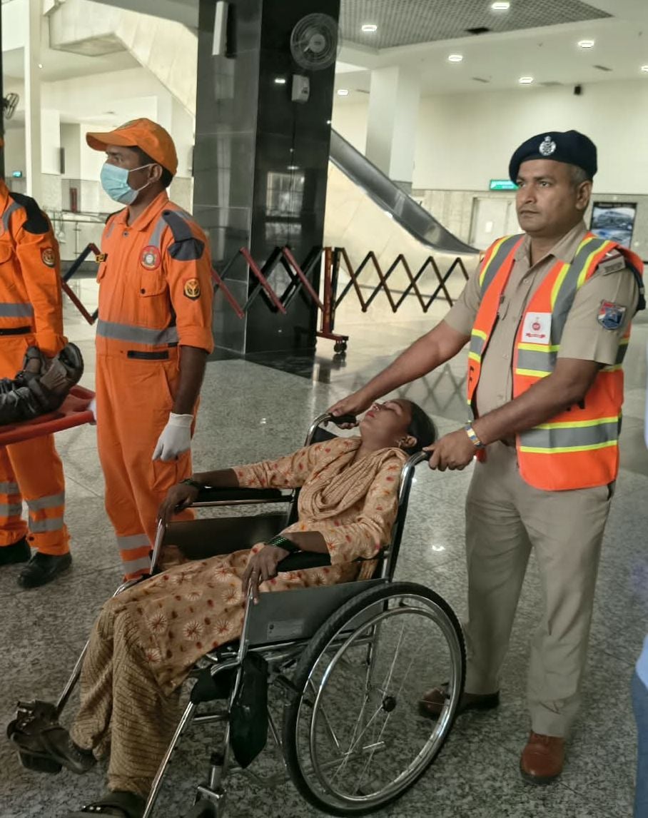 गोमतीनगर स्टेशन पर मॉक ड्रिल।
