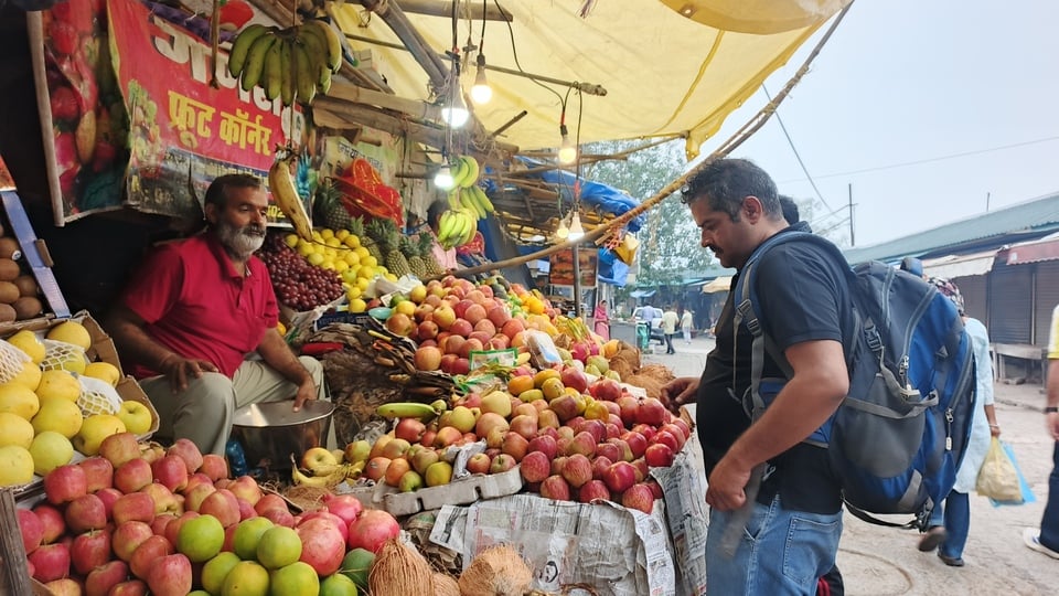 राज्य स्तरीय अंडर-19 इंडोर खेल प्रतियोगिता के दौरान चेस खेलती छात्राएं। संवाद राज्य स्तरीय अंडर-19 इंडोर खेल प्रतियोगिता के दौरान चेस खेलती छात्राएं। संवाद