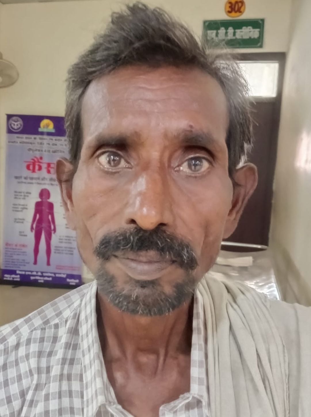 फोटो- 56- फैमिली मेडिसिन विभाग में खाली पड़ी चिकित्सक की कुर्सी। संवाद फोटो- 56- फैमिली मेडिसिन विभाग में खाली पड़ी चिकित्सक की कुर्सी। संवाद