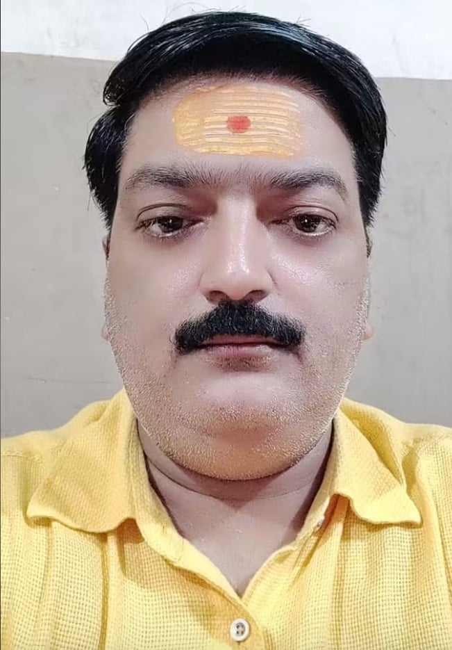 फोटो 29- पुलिया निर्माण पूरा हो जाने के बाद भी बंद लहरा मार्ग। संवाद फोटो 29- पुलिया निर्माण पूरा हो जाने के बाद भी बंद लहरा मार्ग। संवाद